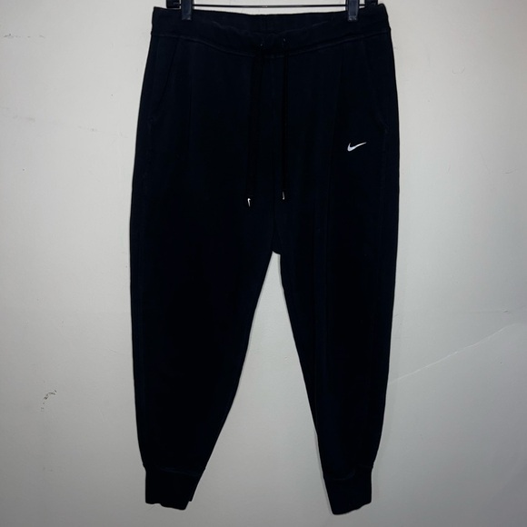 Nike Dri-Fit Black Training Pants Women’s Size Medium - Picture 10 of 12